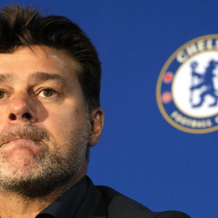 Pochettino deixa o Chelsea por consentimento mútuo após uma temporada no comando
